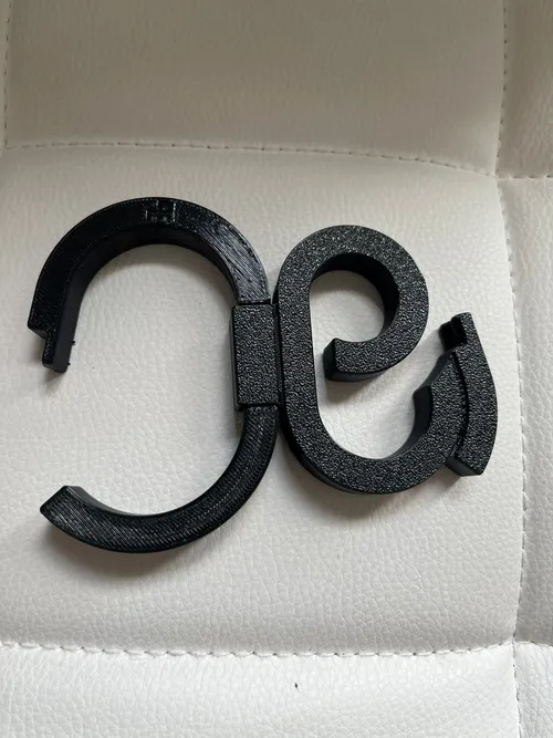 Bag hanger