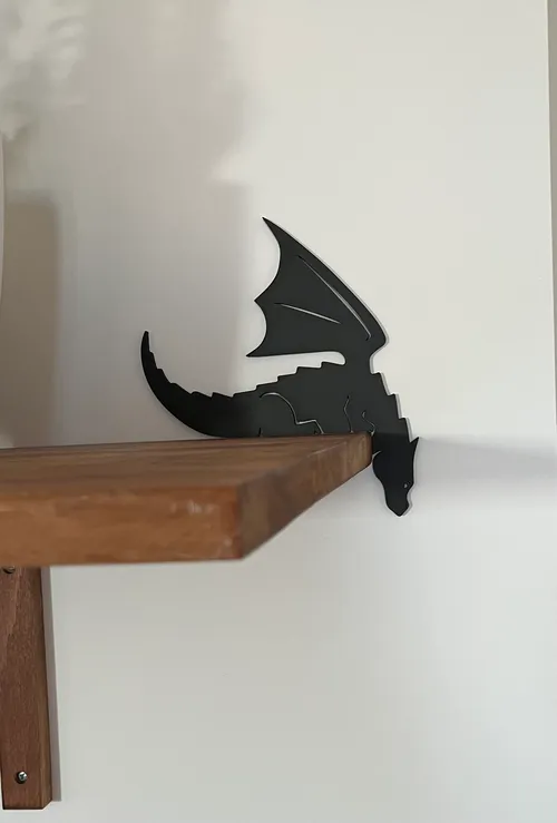 3D printed shelf dragon
