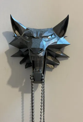 3D printed Witcher wolf emblem