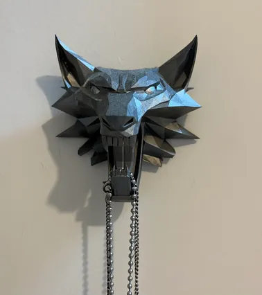 3D printed Witcher wolf emblem